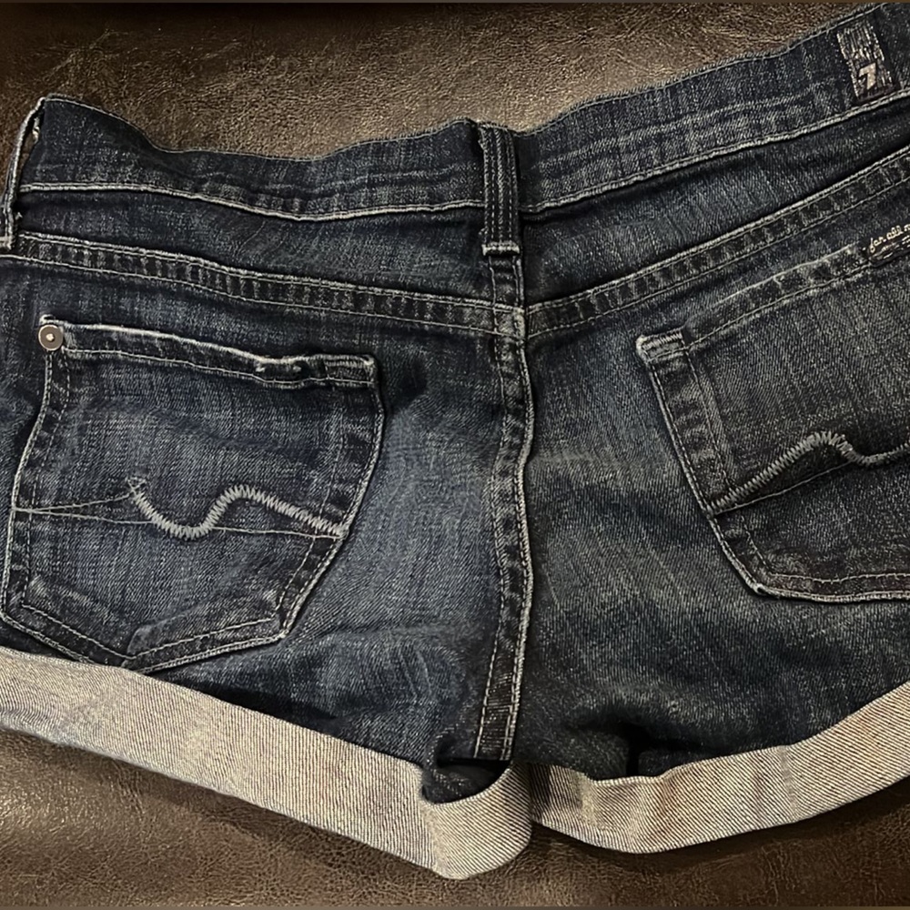 FAMK shorts